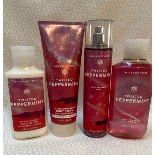 Bath and Body Works Twisted Peppermint 4 Piece Set