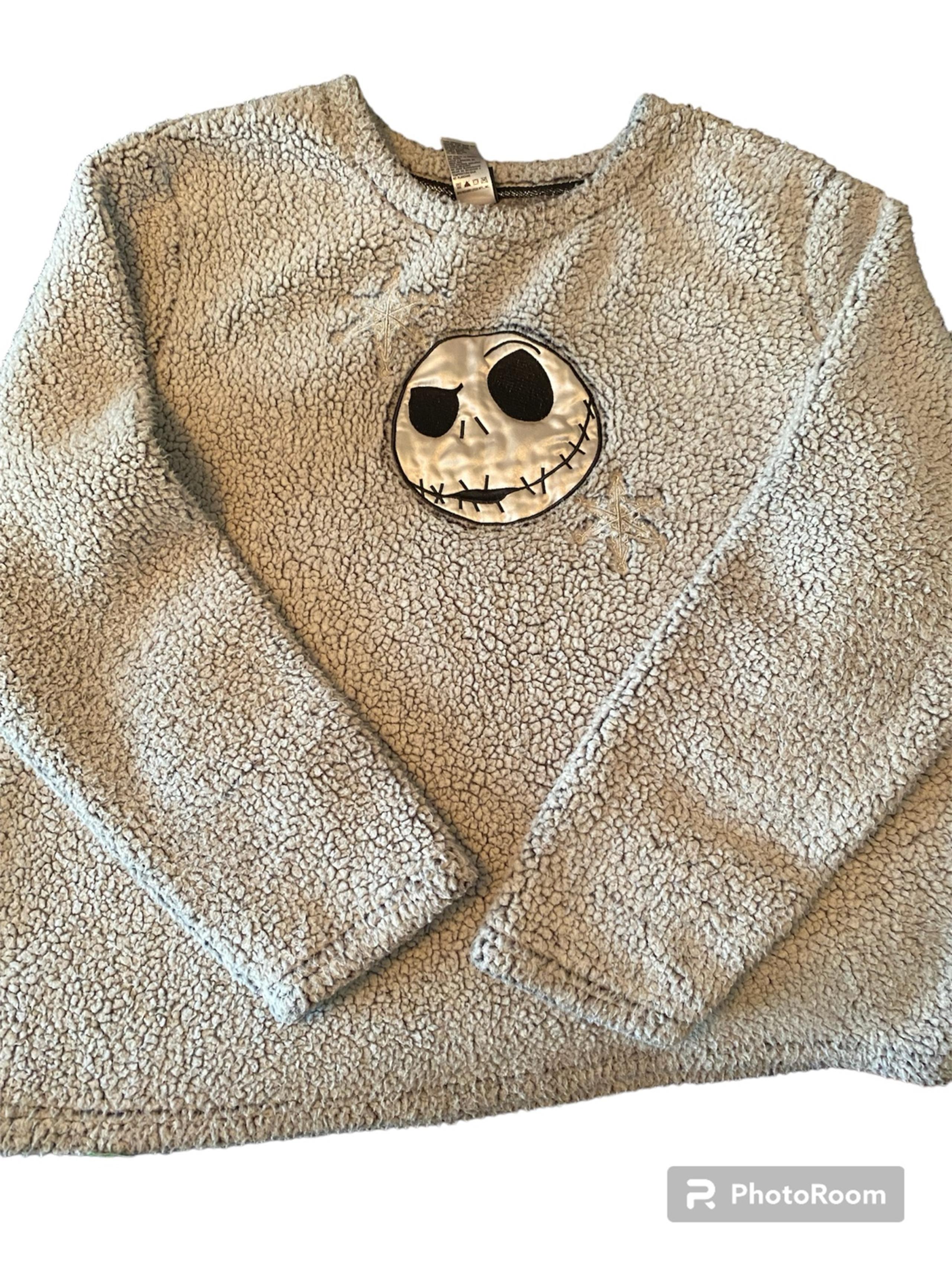 Women's Gray Jack Skellington Faux Fur Sherpa Sleepwear Sweater Sz XL - Disney