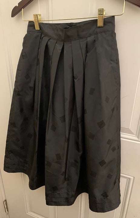 Vintage 80s Liz Claiborne Skirt Pleated Black Midi Pockets Lined Size 6