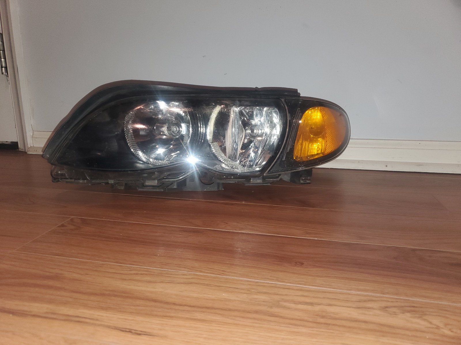 BMW E46 Sedan Driver Headlight+ Marker light assembly