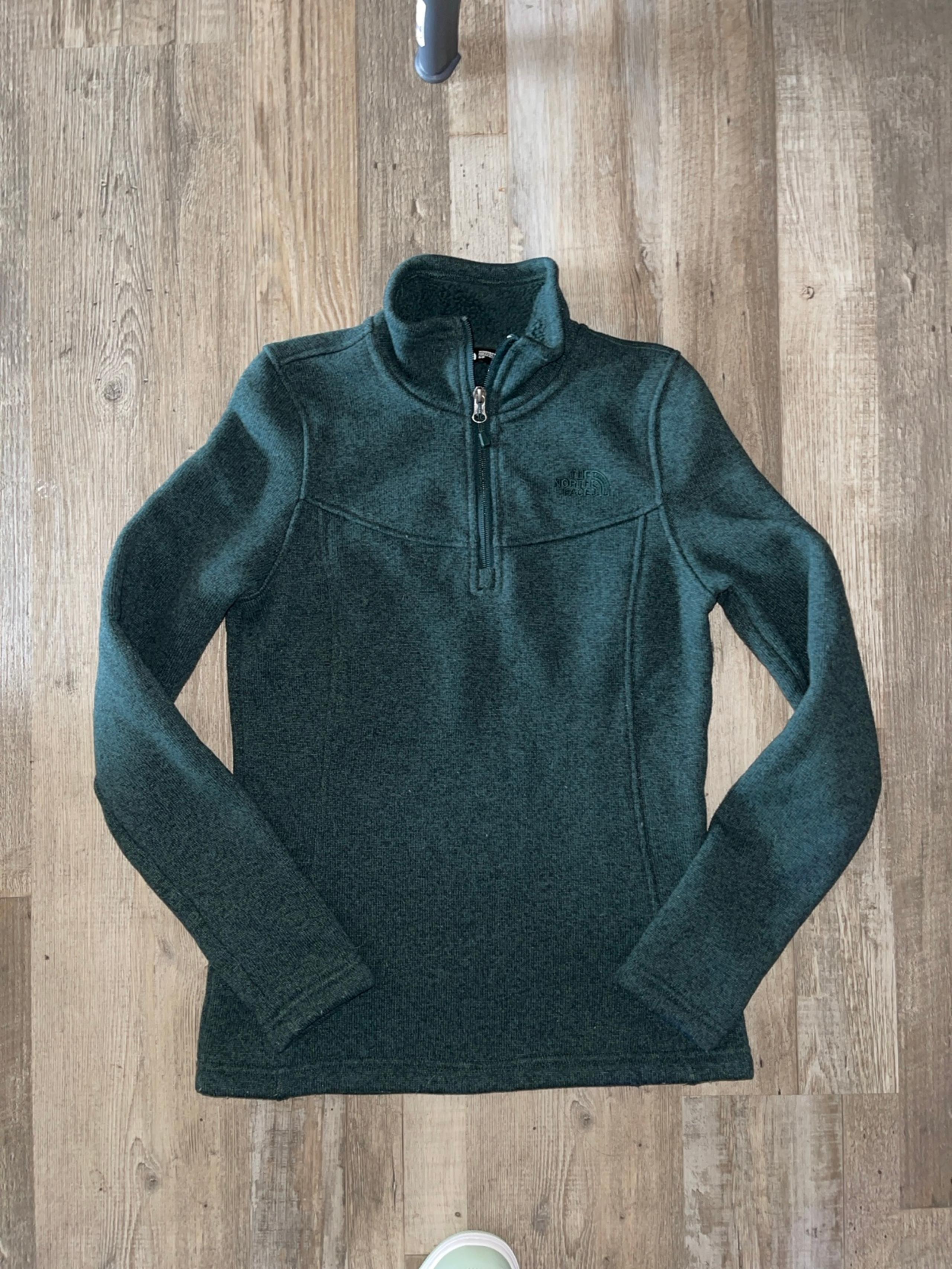 North face quarter zip small women