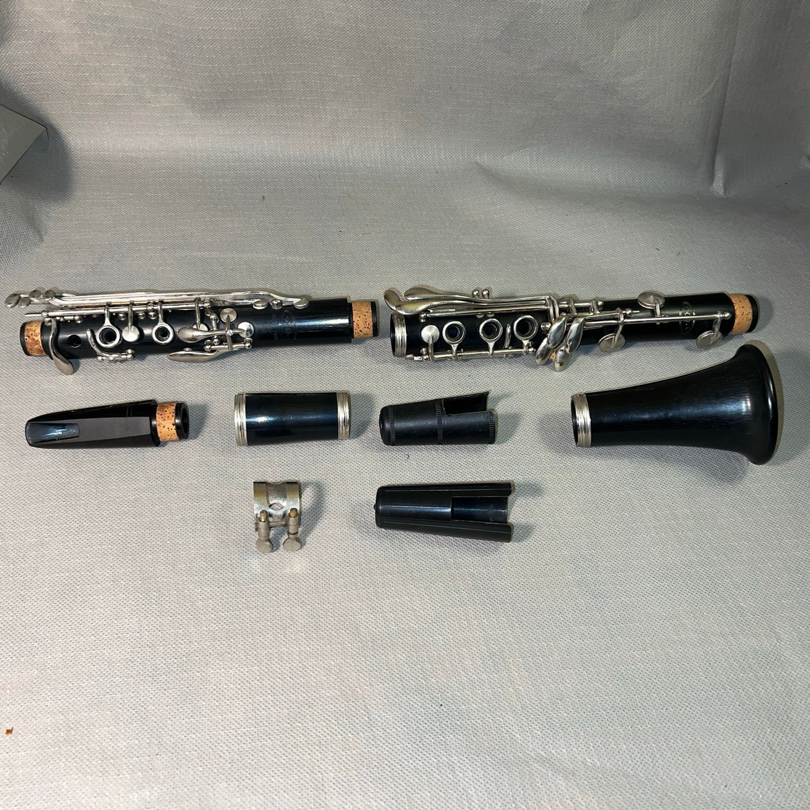 Vito Reso-tone 3 U.S.A Clarinet W/ Case Usable as is condition