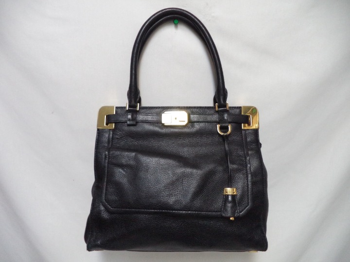 Michael Kors Vintage Pebbled Leather shoulder tote bag purse black w/Key satchel