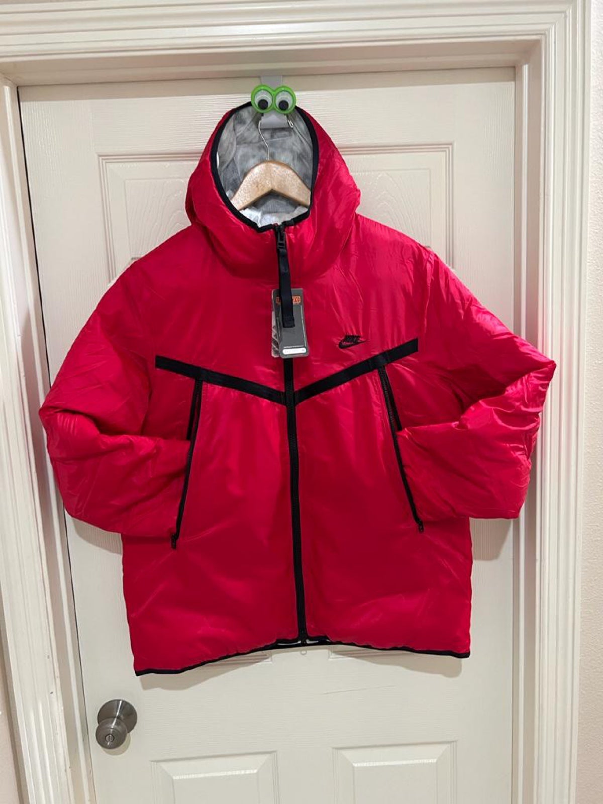 NEW Nike Sportswear Therma-FIT Hooded