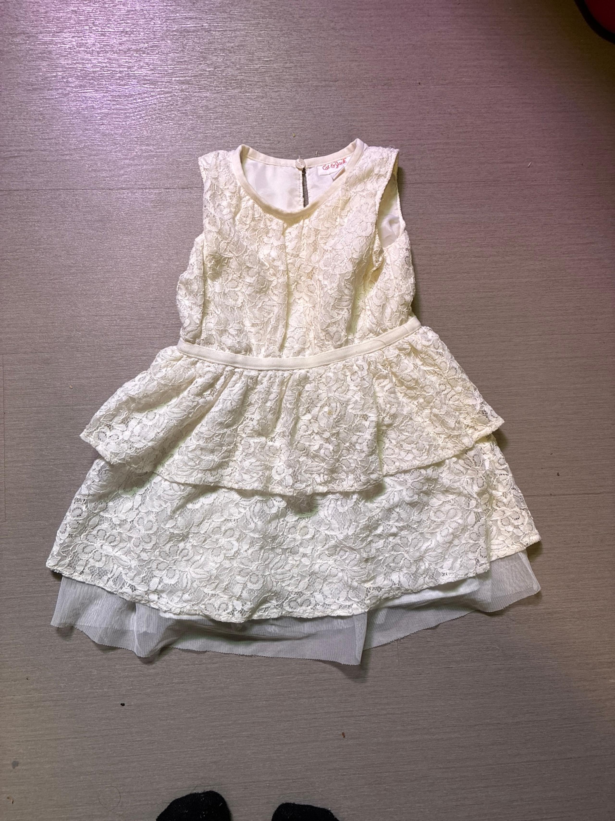 Cat and Jack flower girl white lace dress 3T