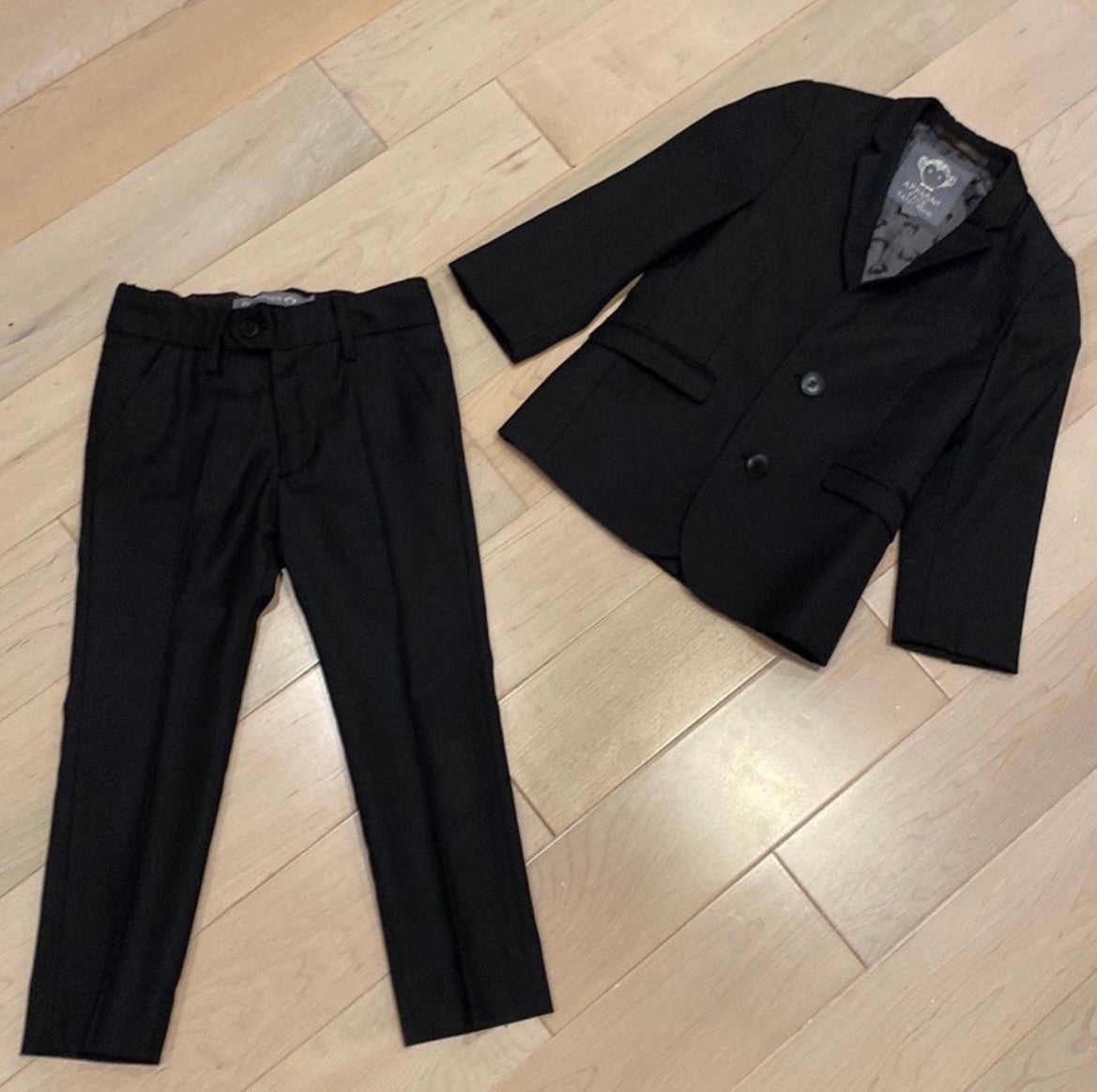 APPAMAN Fine Tailoring - boys 4t black suit pant / jacket