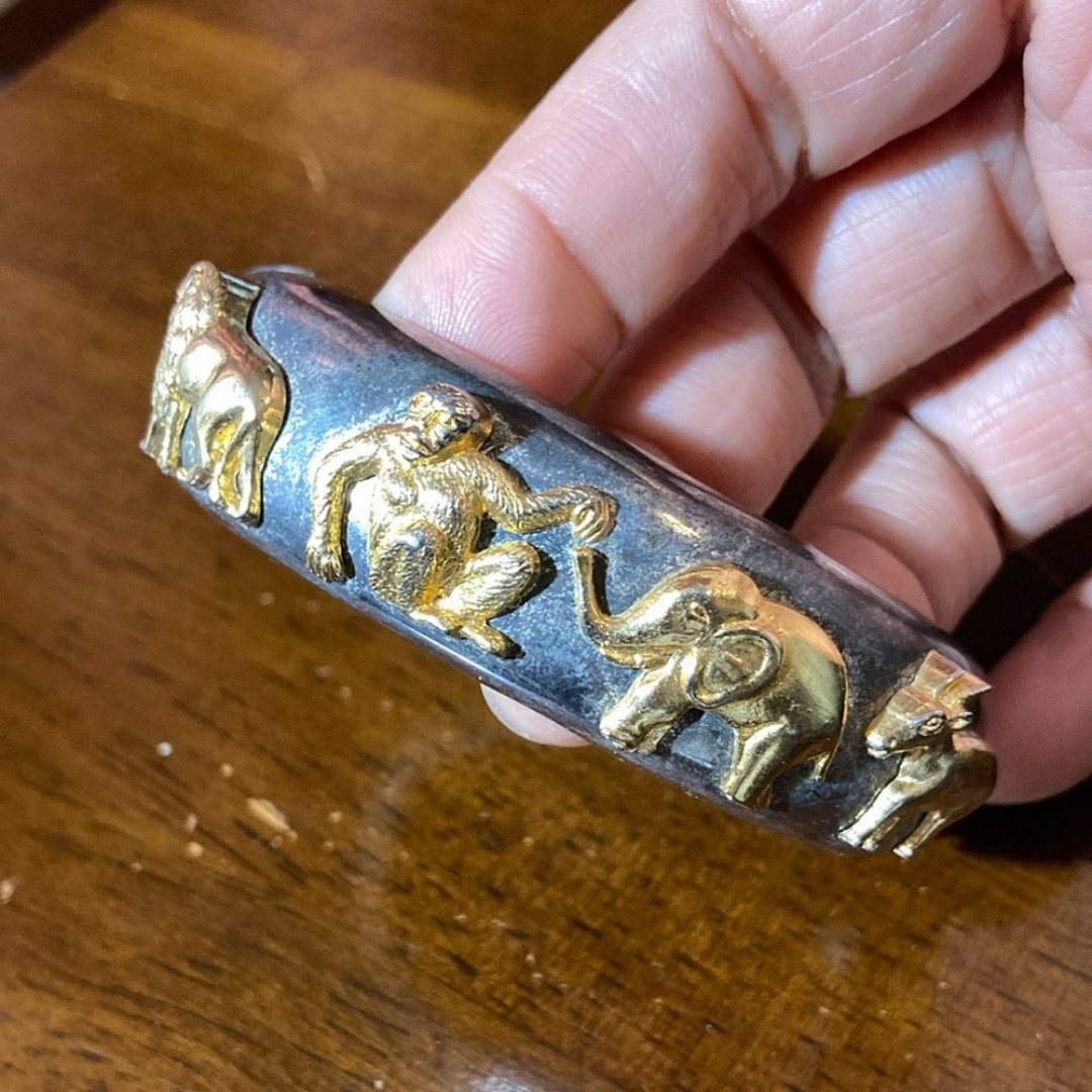 Vintage Rare Jungle Animals Hinged Bangle Bracelet Lion Monkey Elephant Donkey