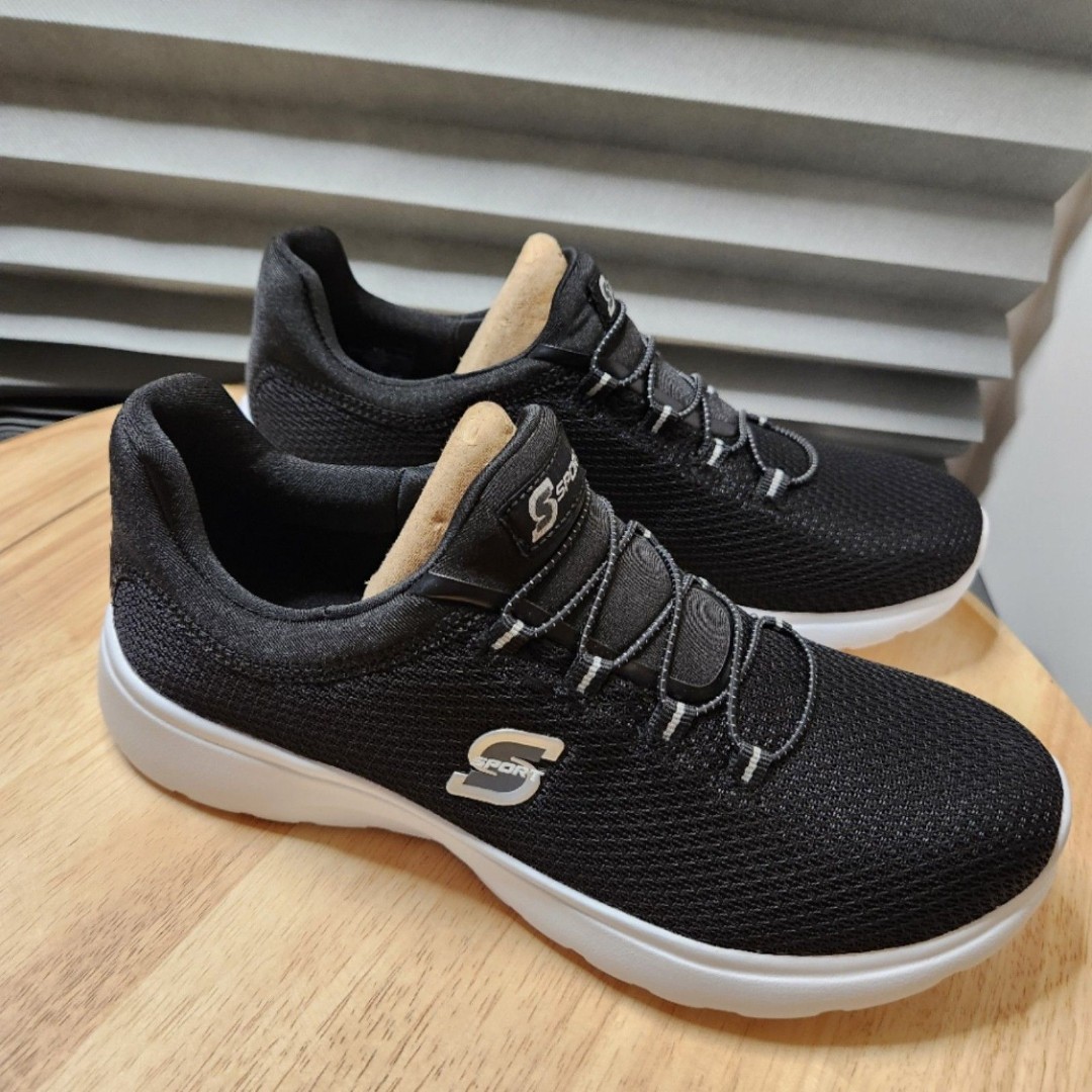S Sport by Skechers black memory foam shoes womens 8.5