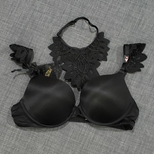 Victoria's secret angel wings bra 36B