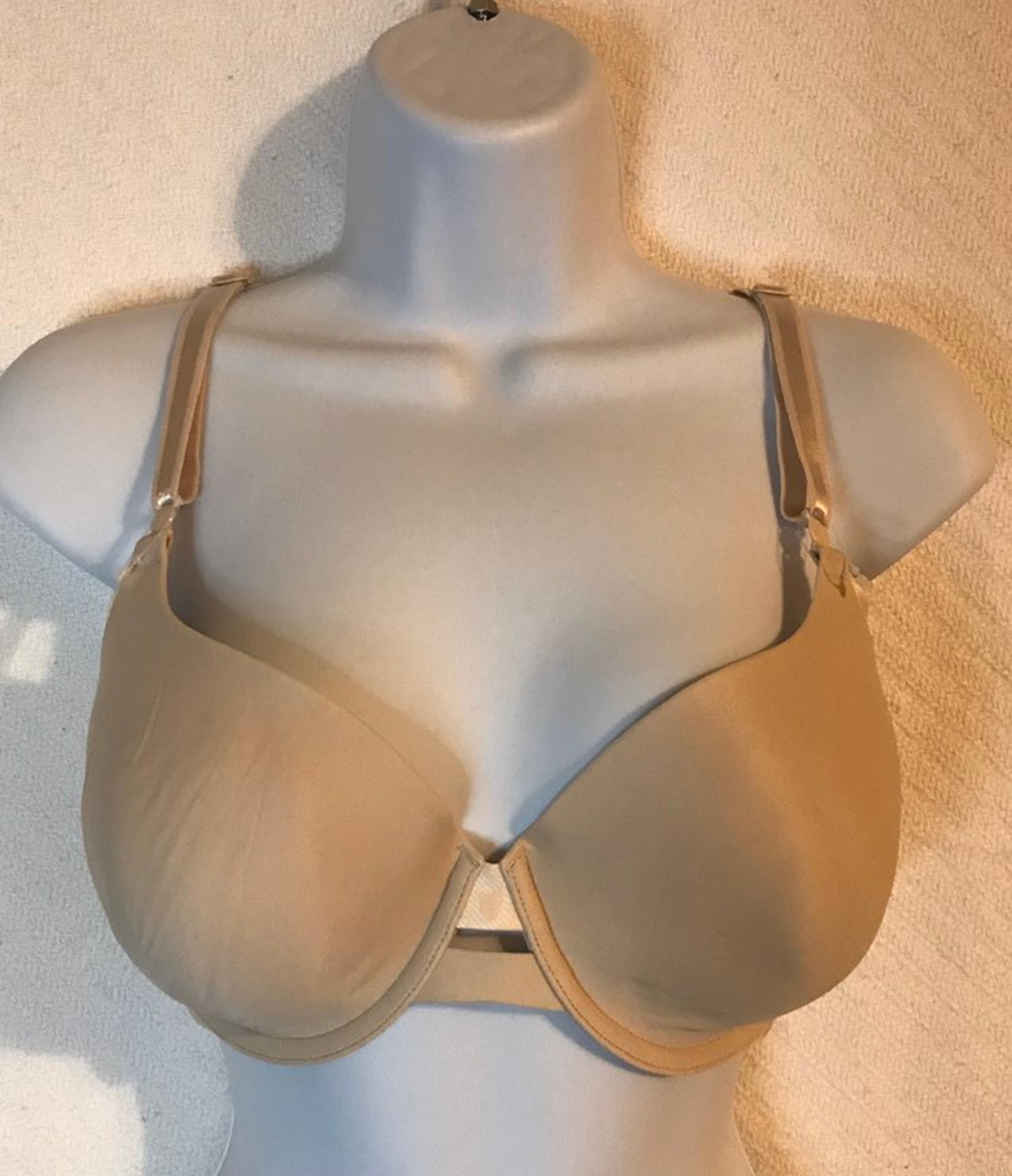 NWOT Warners T-shirt Bra 36C