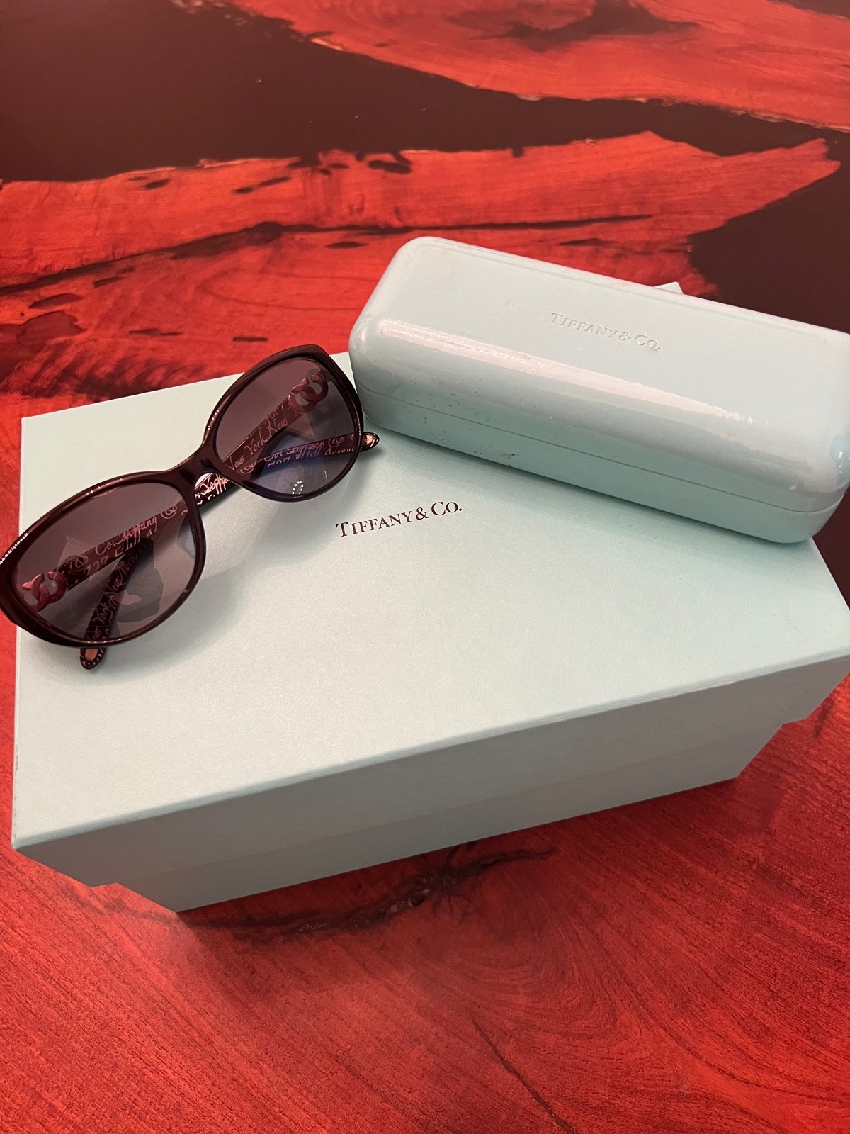 Tiffany & Co. Cat eye Sunglasses