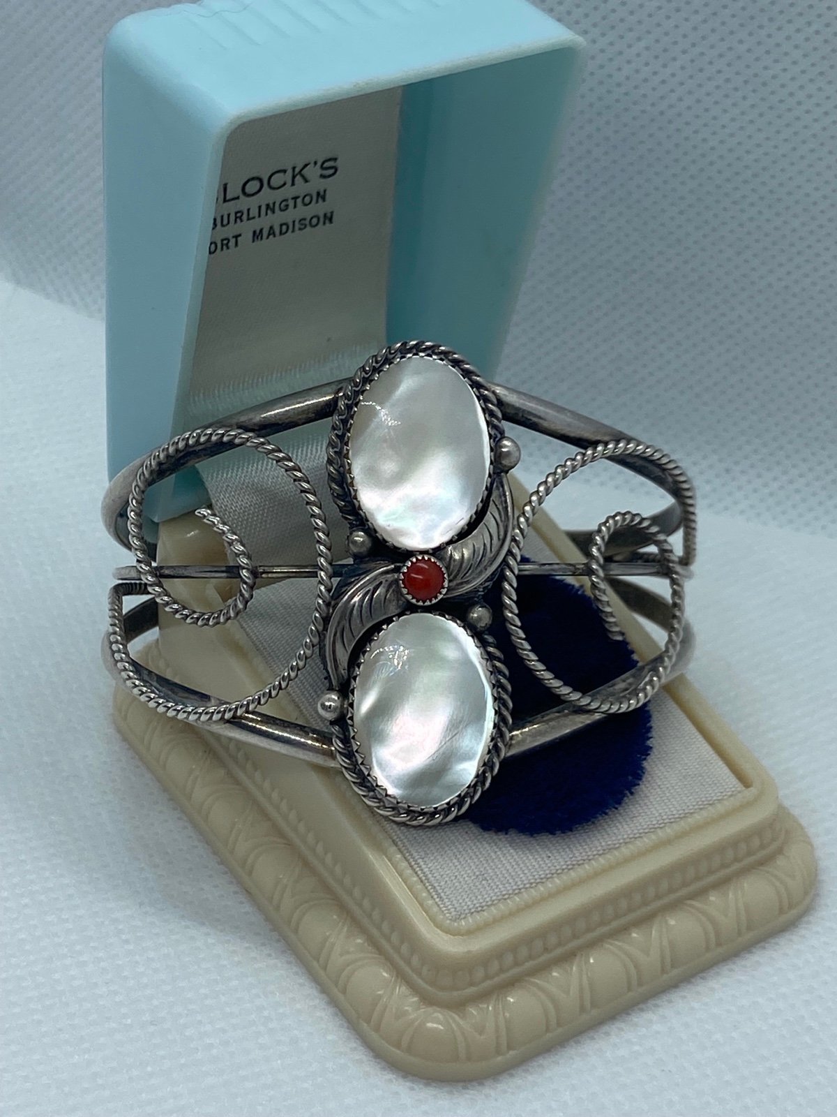 Vintage Native American Artisan Navajo Sterling Silver Mother of Pearl Coral Cuf