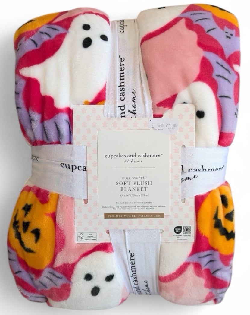 Cupcakes and Cashmere Full / Queen Pink Purple Ghost Pumpkin blanket throw viral