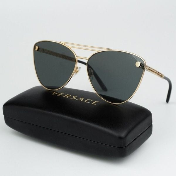 NEW Versace VE2267 100287 Gold Dark Gradient Pilot Unisex Sunglasses VE 2267