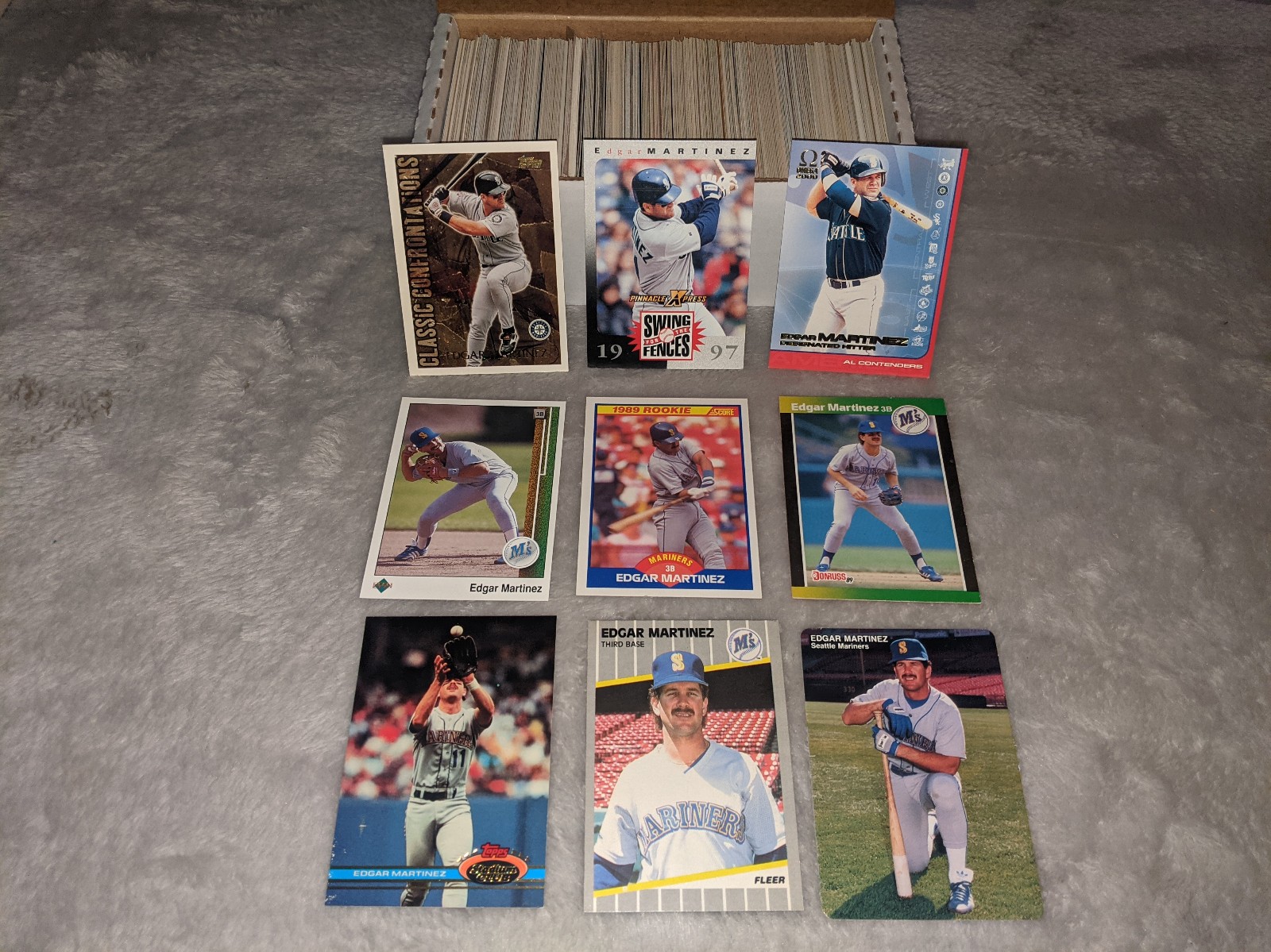Lot of 549 Edgar Martinez Baseball Cards with Inserts