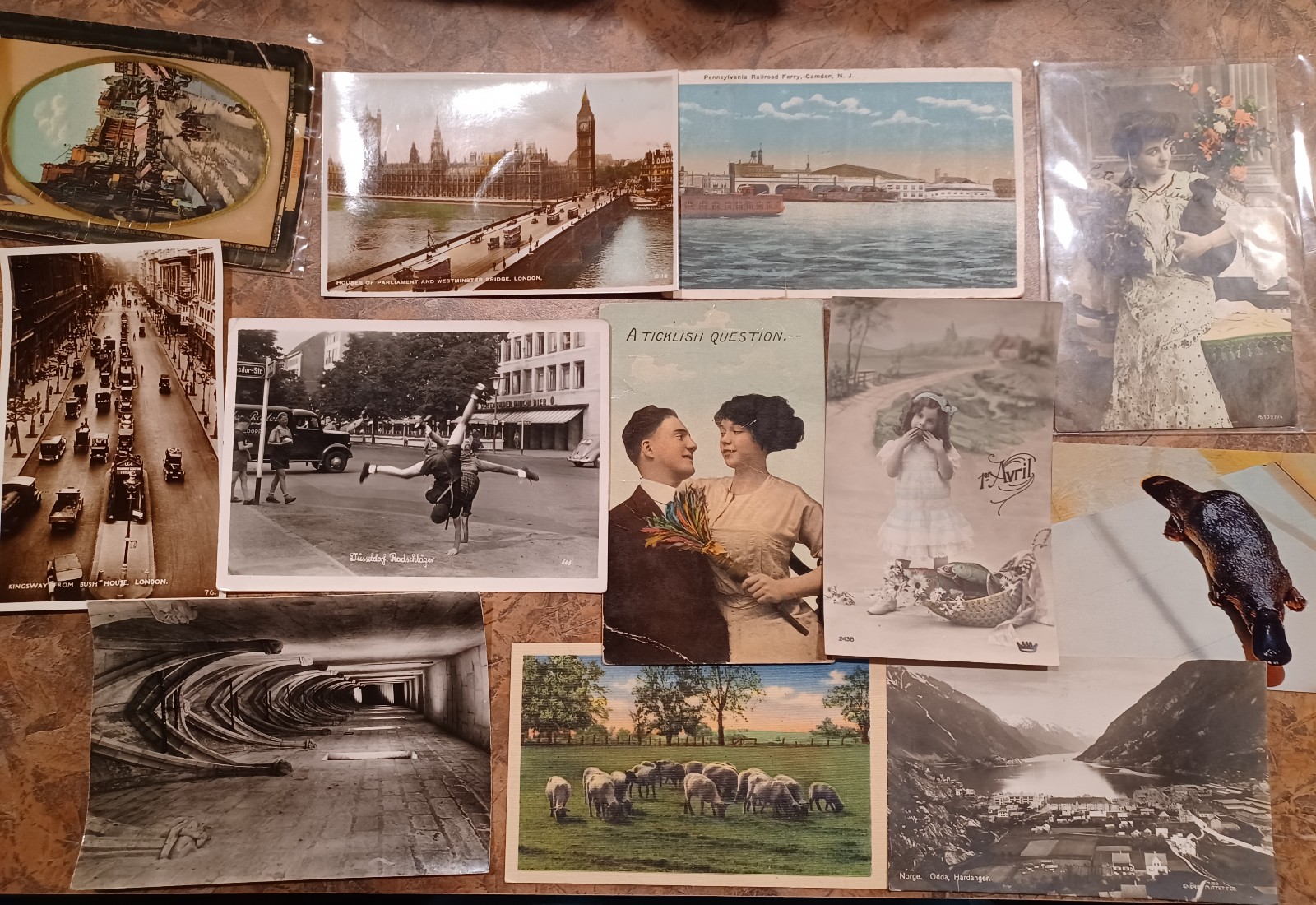 Antique and Vintage Postcards (12)