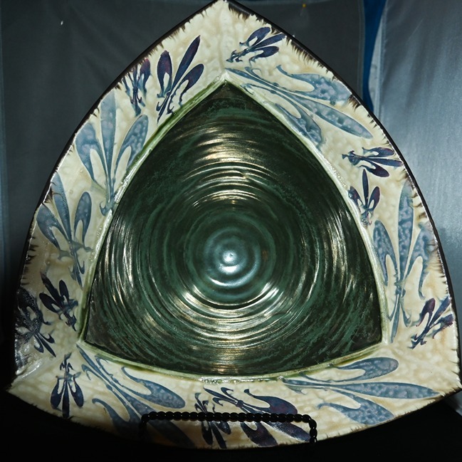 Thomas Harris Original Ceramic bowl. Hand Made, Signed by Artist Original work
