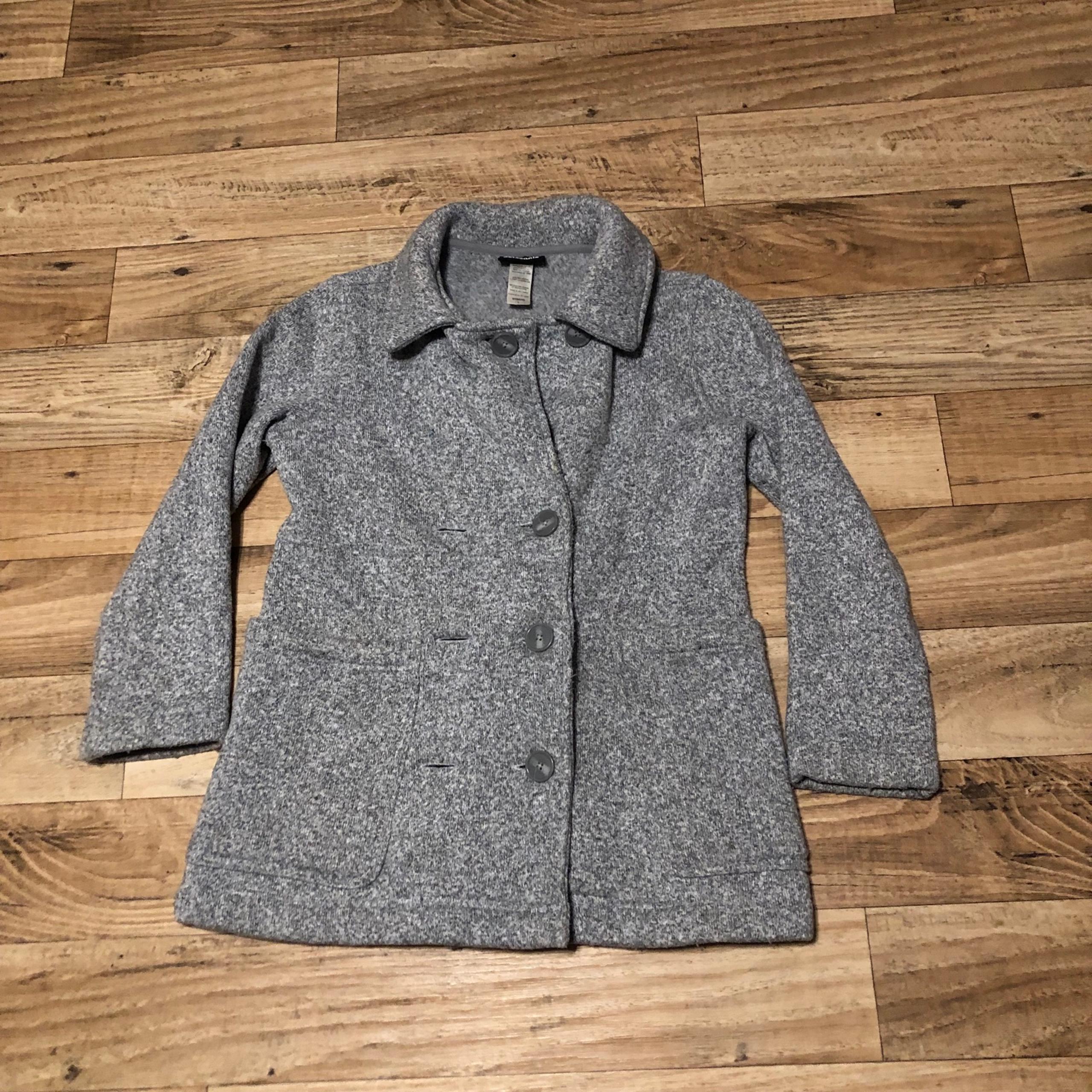 Patagonia womens polyester grey pea coat size L.