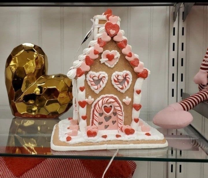 Light Up Gingerbread House