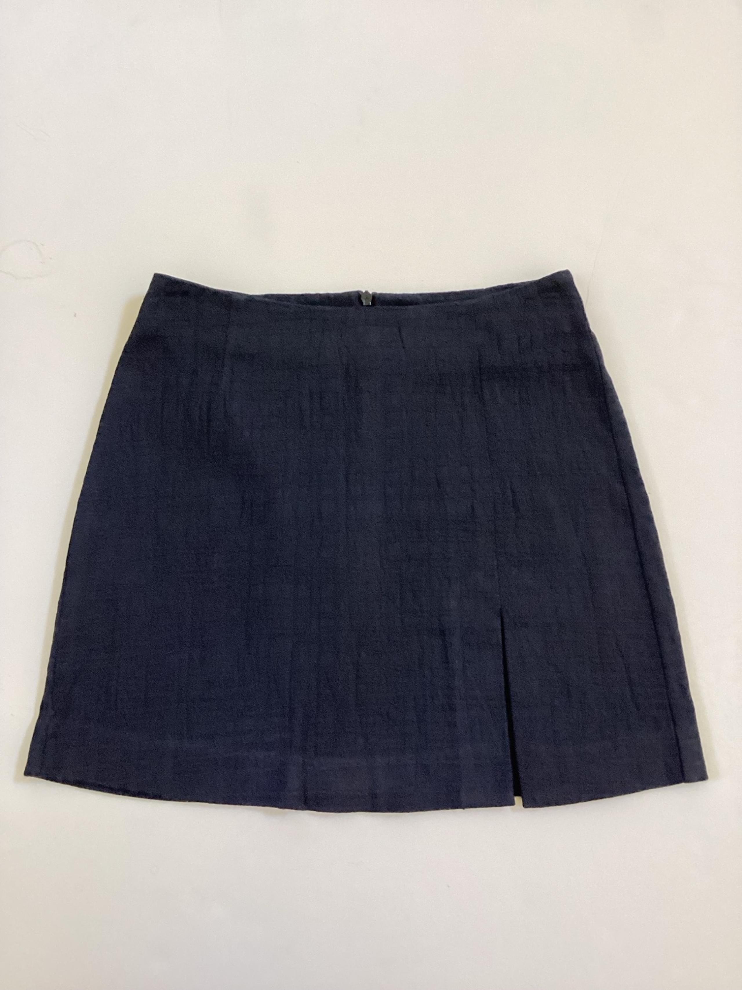 Bebe Textured black slit mini Skirt, Size 2P