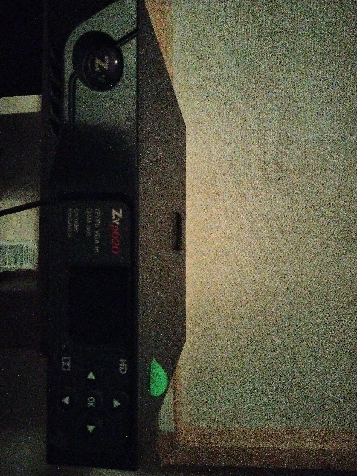 ZeeVee 620 Pro audio video encoder modulator