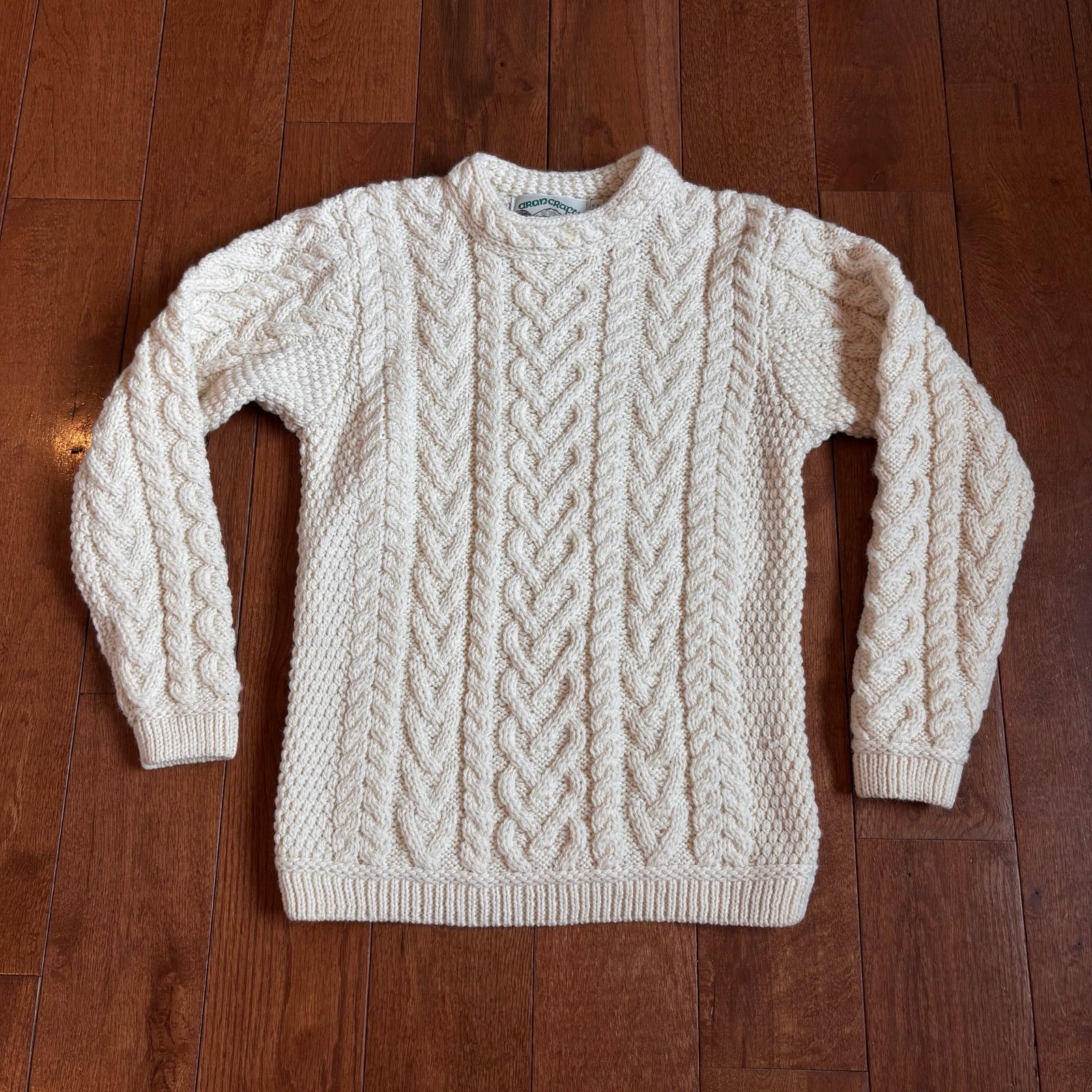 VINTAGE! Youth Aran Crafts Cable Knit Sweater Ireland Merino Wool Ivory 8-11 yrs