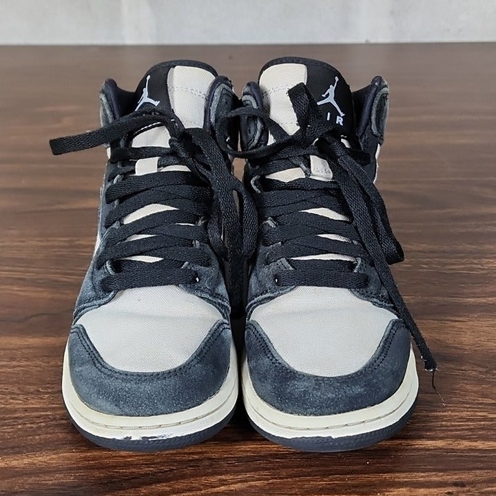 Air Jordan 1 Retro High GS 'Aluminum' Athletic retailer Shoes Size 4.5 Youth