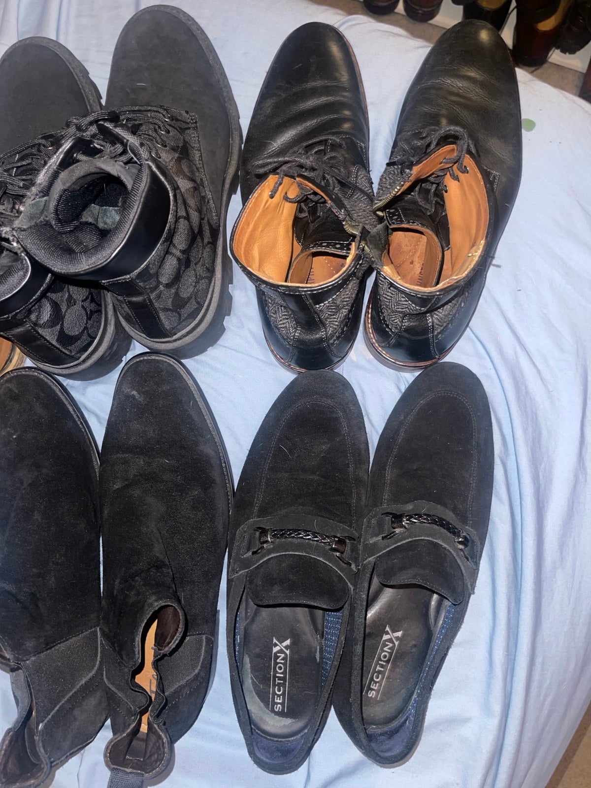 Men’s size 9 loafers and boots