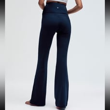 NWT Lululemon Groove Nulu Super High Rise Flared Pant 32.5 *Regular