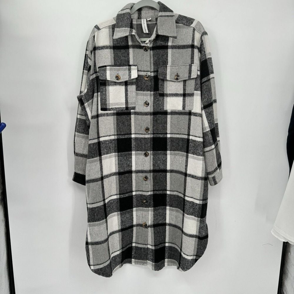 Grace & Karma Woman's Black Plaid Longline Jacket - Size Large