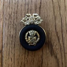French Coat of Arms Round Hunter Black Suede Vintage Pin Brooch