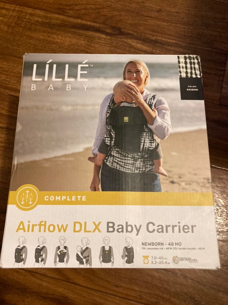 lillebaby carrier complete airflow DLX baby carrier