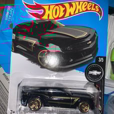 Hot Wheels 13' Camaro BLK/GLD SPECIAL ED