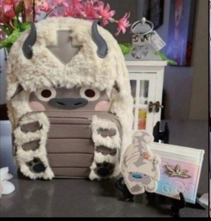 The Last Airbender Avatar Backpack and Cardholder