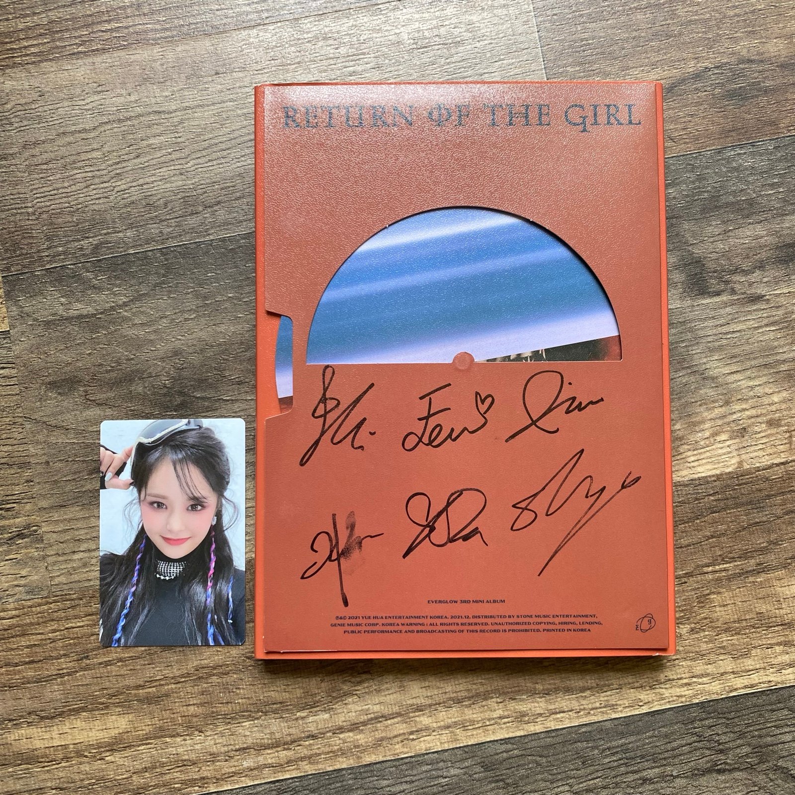 everglow 'return of the girl' signed album