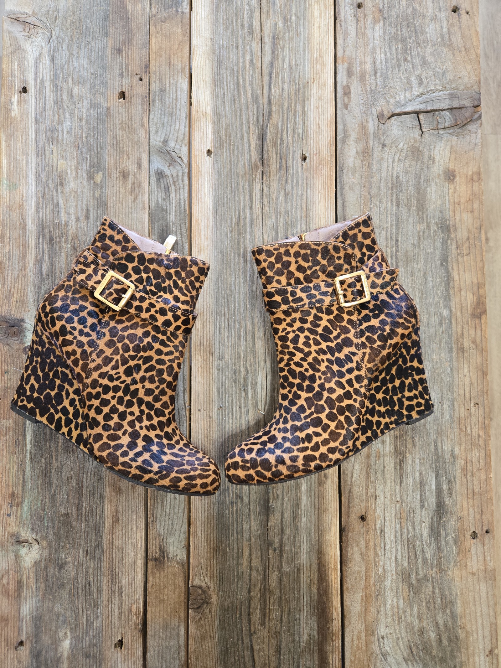 Vince Camuto Calf hair leopard print buckle point toe bootie