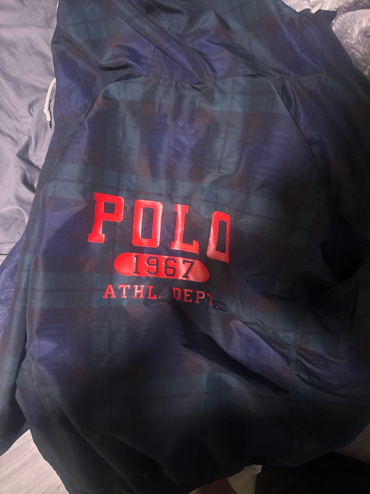 Polo windbreaker