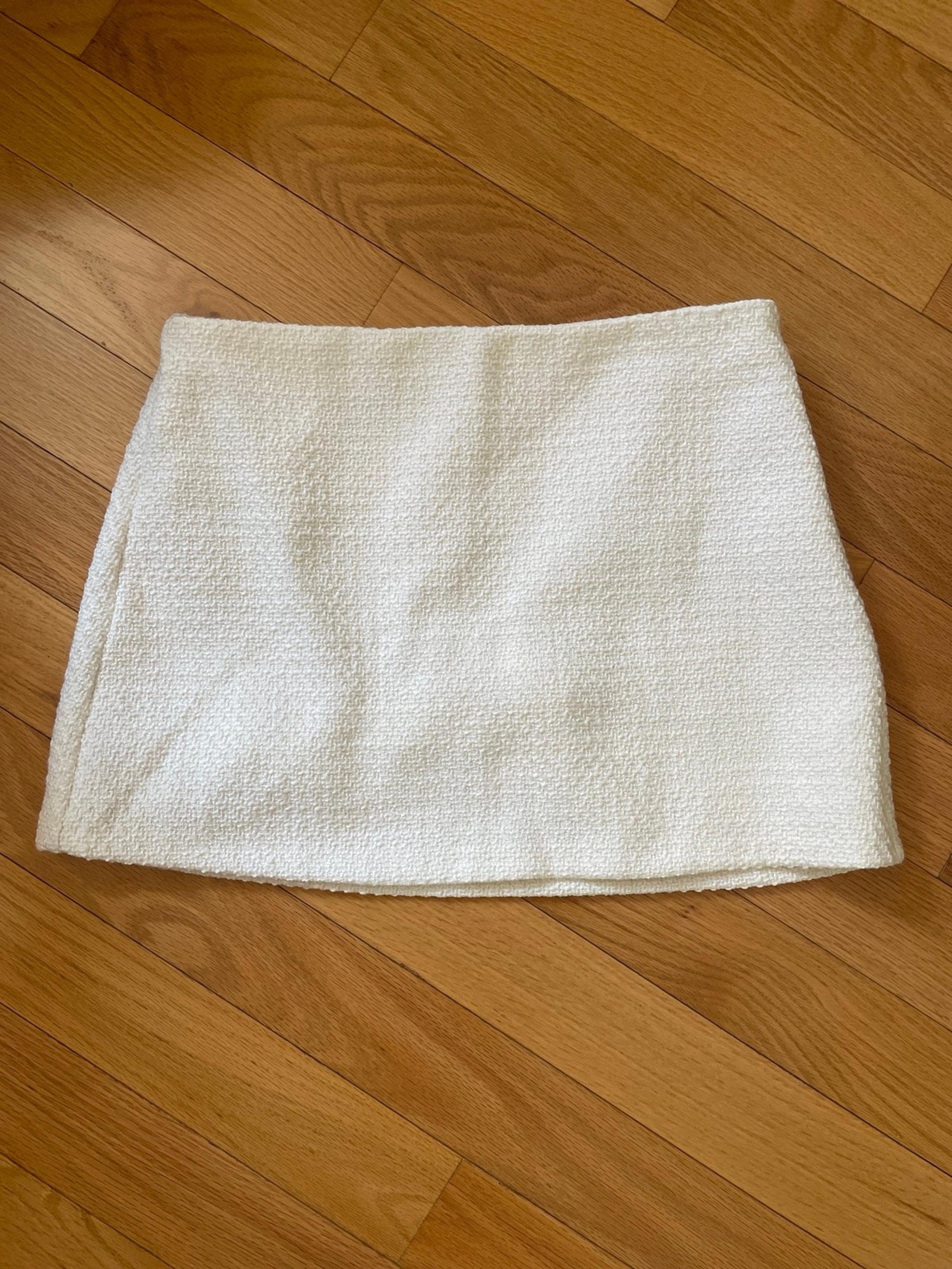 New with tags Abercrombie & Fitch skort woman’s large retail $70