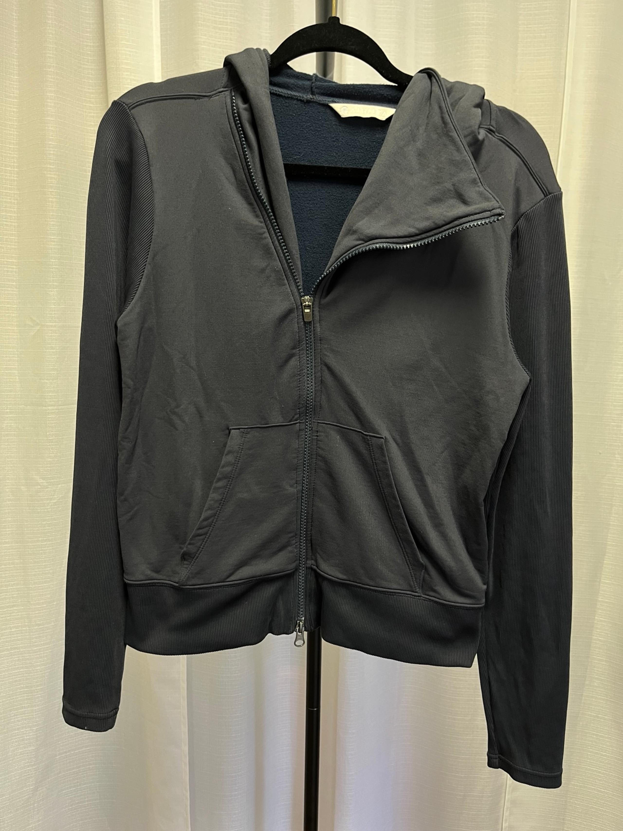 ATHLETA Malabar Hooded in Navy Blue Size medium