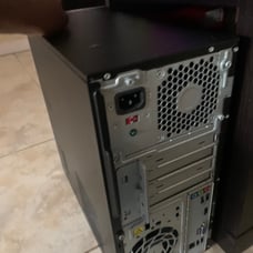 Im selling an rgb pc with mouse and keyborad