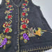 Ugly Christmas Holiday Sweater Vest Embroidered Poinsettia Presents Vintage sz S