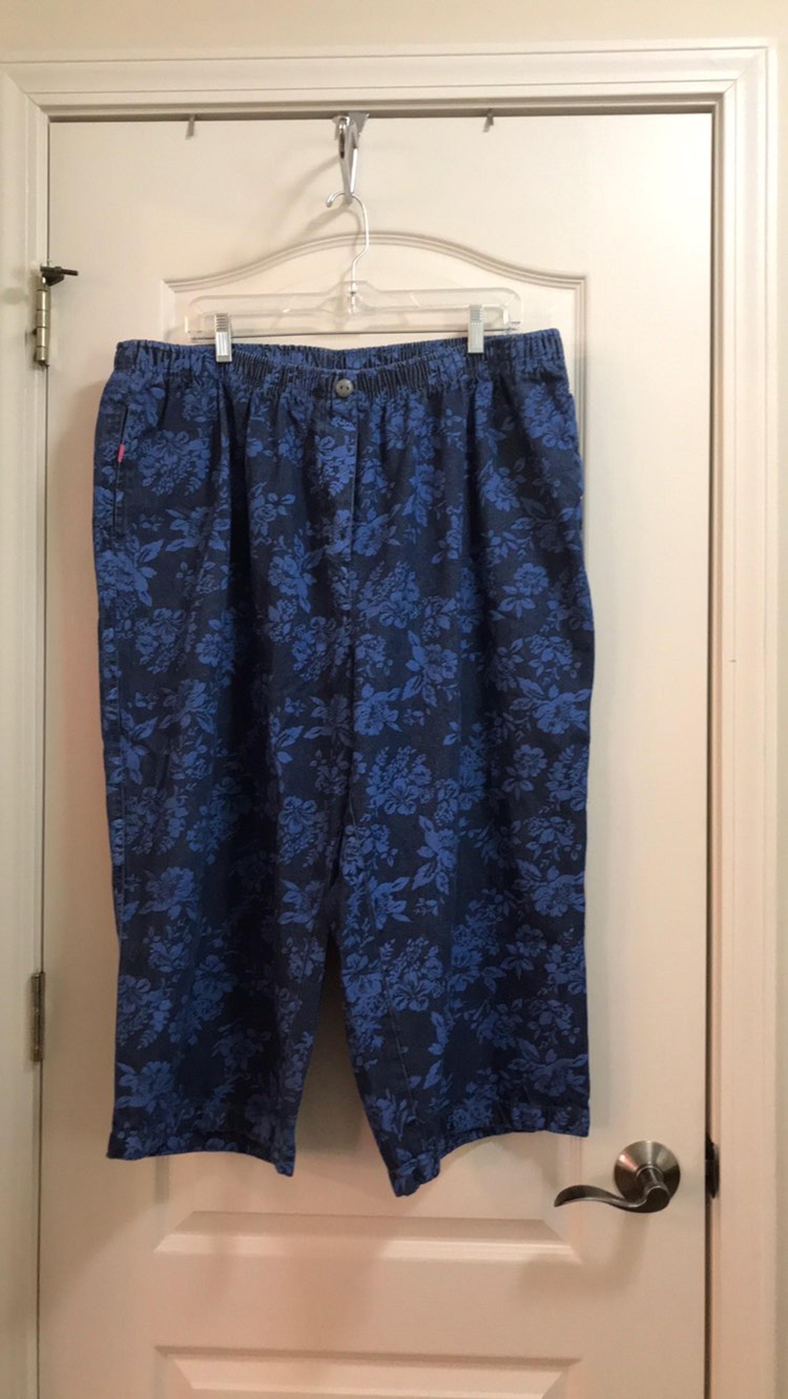 Woman Within denim floral capris size 24