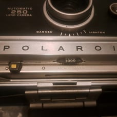Vintage Polaroid Automatic 250 Land Camera With Flash