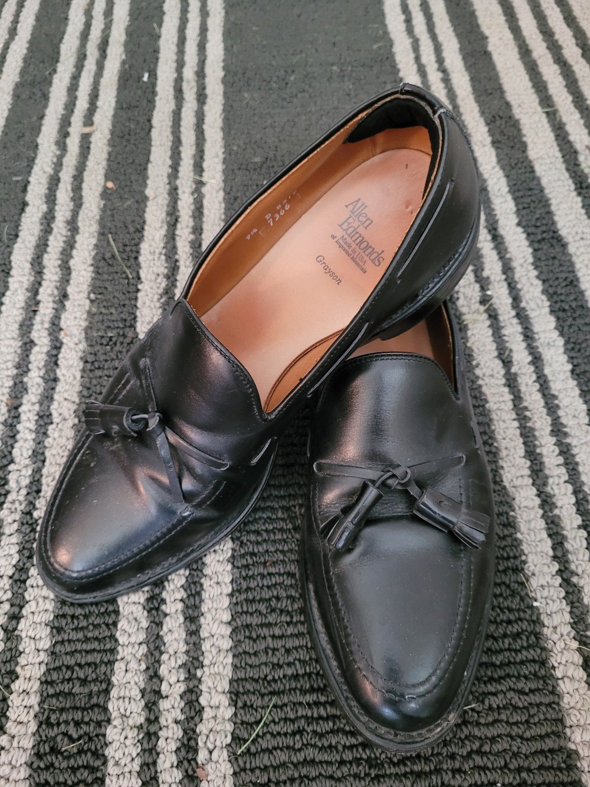 Allen Edmonds Tassel Loafers 9.5D