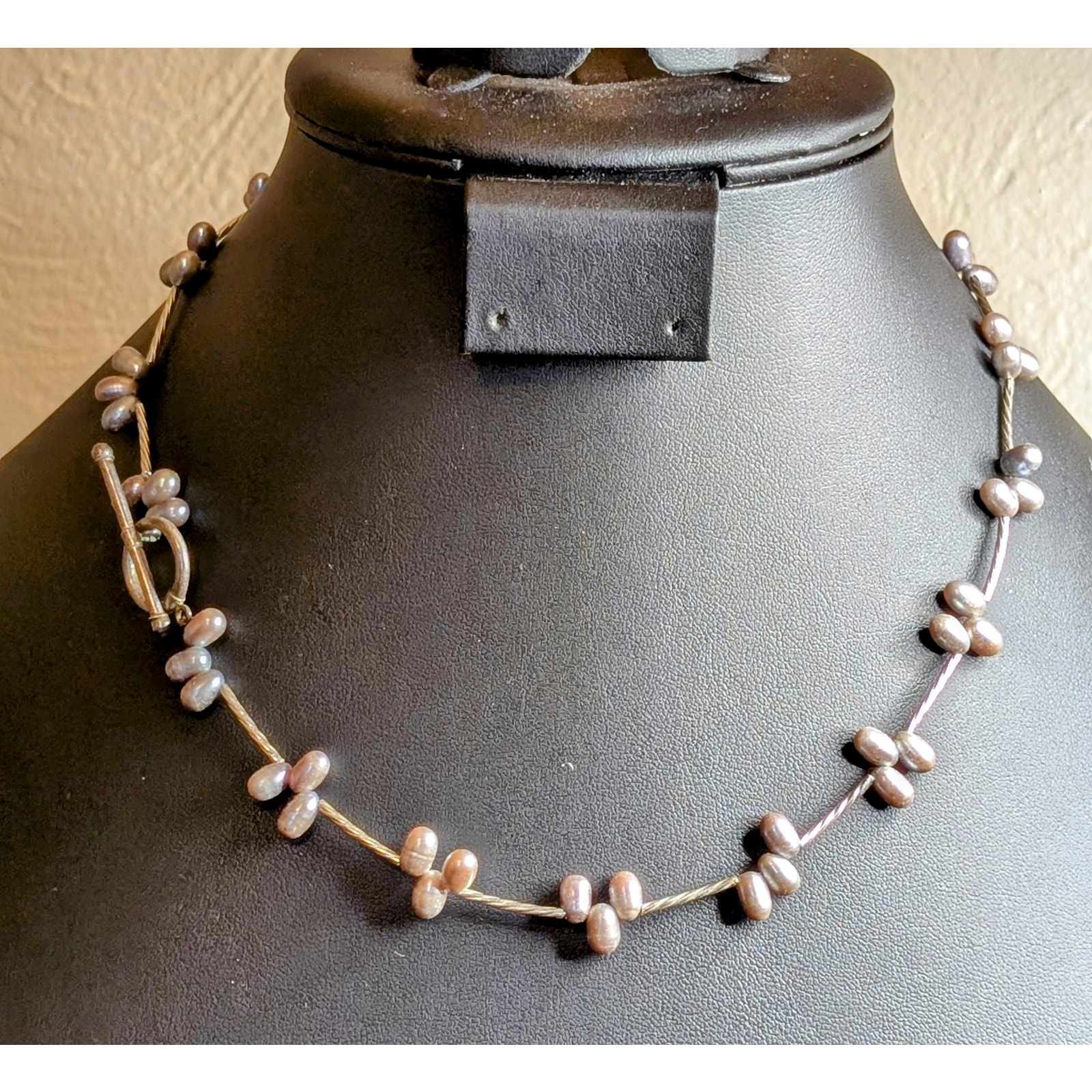 925 Sterling Silver Gray Freshwater Pearl Twisted Tube Toggle Clasp 18 Necklace