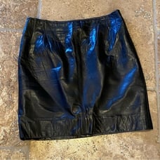 Vintage MAXIMA Women Black Leather Short Skirt Size 6-Fit like XS/S