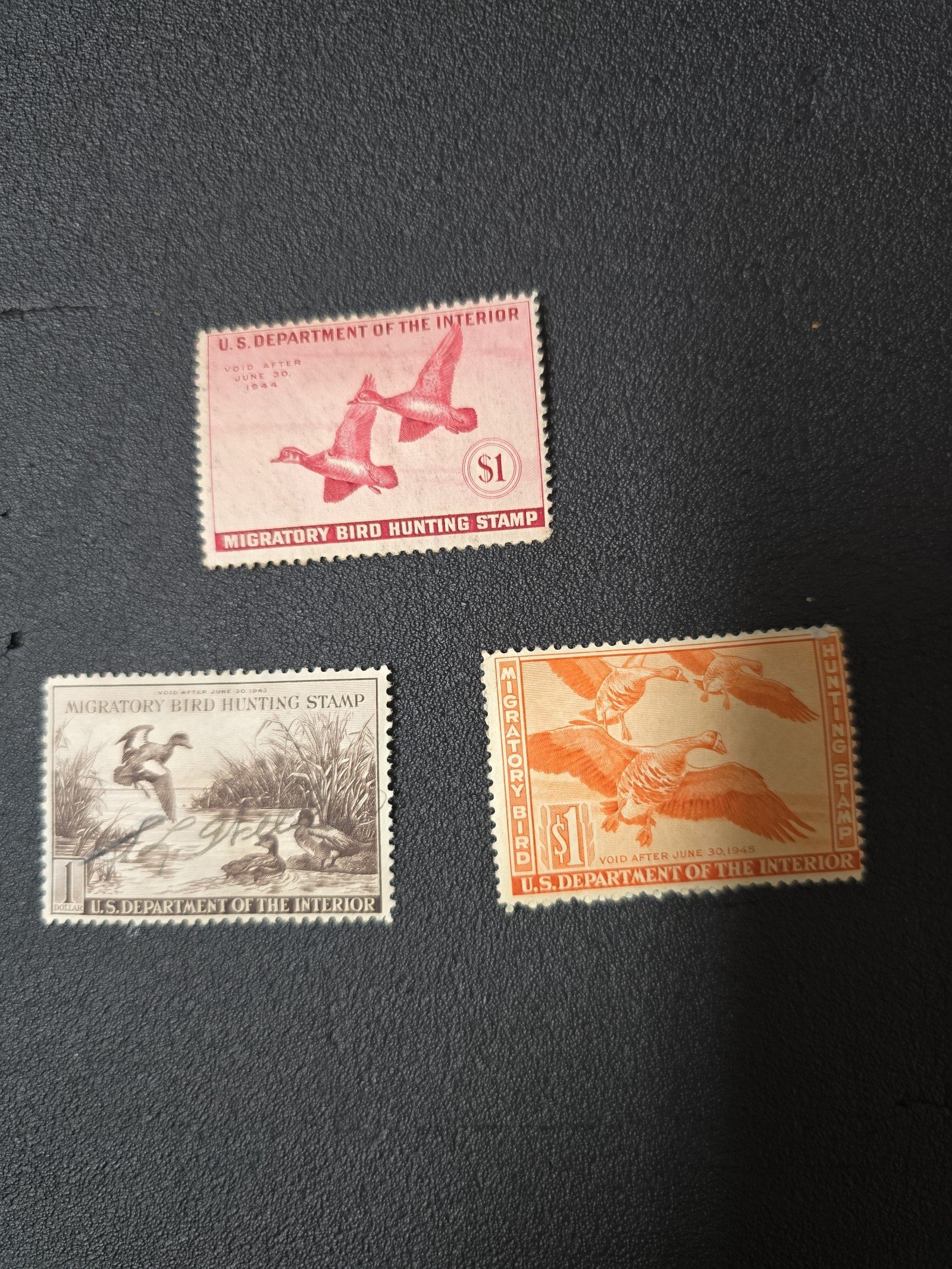 VINTAGE US POSTAGE HUNTING PERMIT STAMPS