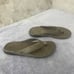 Olukai Tuahine Leather Flip Flops Stone Grey size 8/41