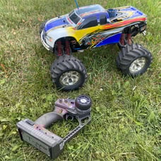 Traxxas 4910 T-Maxx 2.5 Classic Nitro 1/10 4x4 Monster Truck, RTR Traxxas T-Maxx