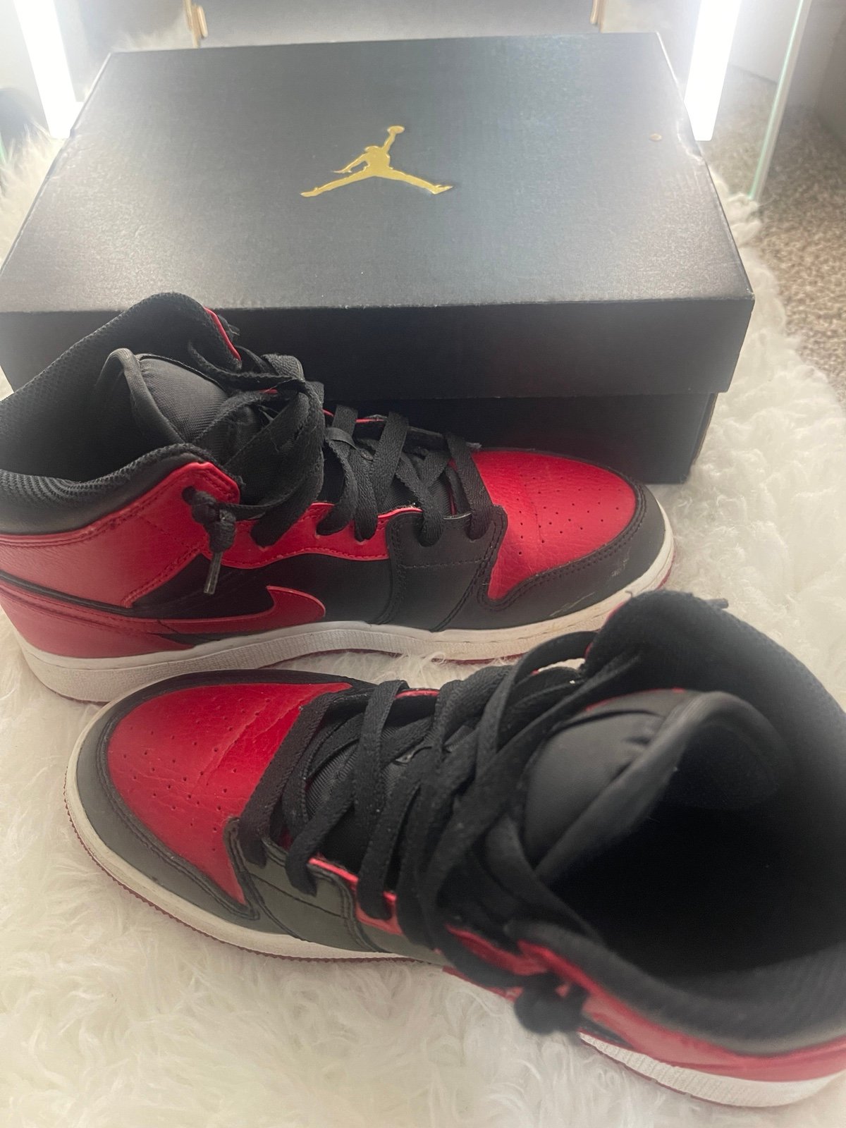 Jordan 1 Mid Banned 2020